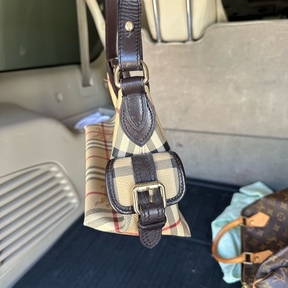 Burberry Beige and Brown Women's Bag - Picture 2 of 2